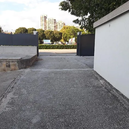 Trstenik With Private Parking Space * Split